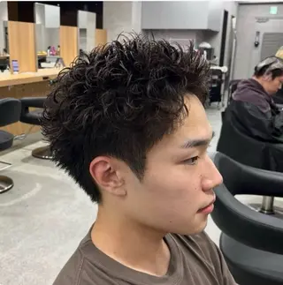 ショート カラー パーマ メンズ 🔥メンズ 特化🔥菊水皐暉🔥のヘアスタイル