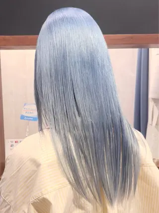 ロング カラー RUNERA TAKAのヘアスタイル