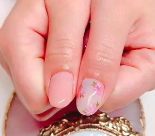 ネイル CROWN プライベートサロンのネイルデザイン