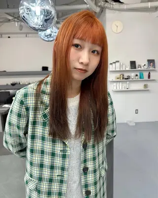ロング カラー 岩元 愛美のヘアスタイル