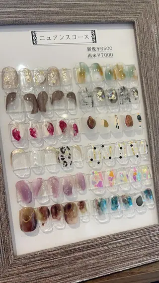 ネイル .. momoko🕊のネイルデザイン