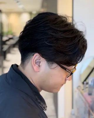 ショート メンズ 亀井 慎太郎のヘアスタイル