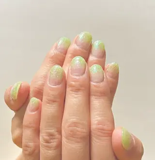 ネイル 白崎 舞のネイルデザイン