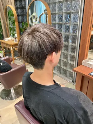 ショート カラー メンズ カットが上手い 💇♂🌸サク🌸のヘアスタイル