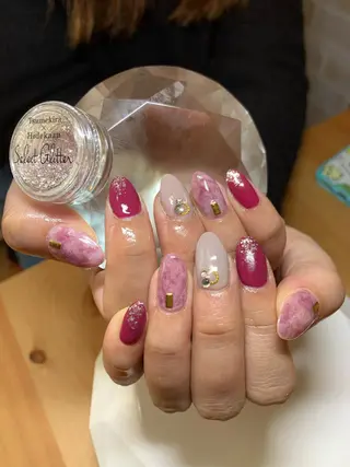 ネイル LAVISH nail salonのネイルデザイン