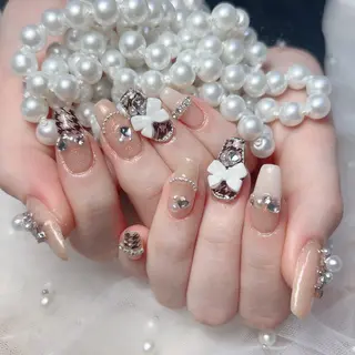 ネイル M🌷nail 長さだし専門店のネイルデザイン