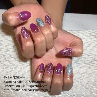 ネイル 廣瀬 真奈美のネイルデザイン