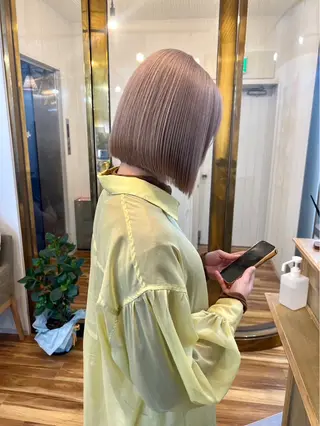 カラー yuu /N° 大分中央町店のヘアスタイル