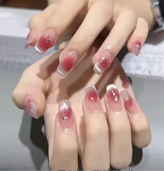 ネイル NiNa ビューティーサロン所属・Ni Naのネイルデザイン