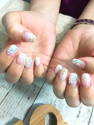 ネイル 坂田(山下) 澄香のネイルデザイン