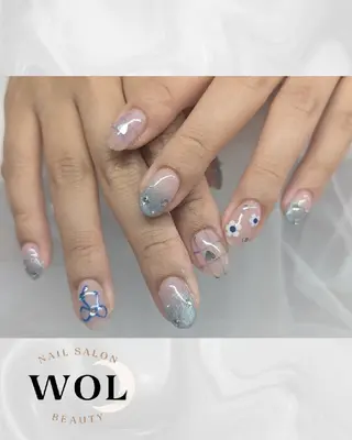ネイル WOL🌙 momokoのネイルデザイン