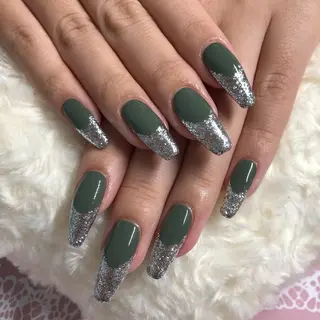 ネイル Emanail 枚方 yoshimiのネイルデザイン