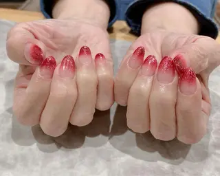 ネイル 長谷川 奈緒美のネイルデザイン