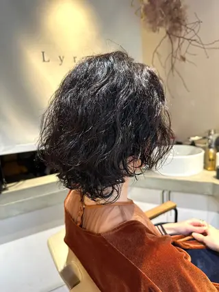 ミディアム 必ず笑顔で帰っていた だきます！安田祐貴のヘアスタイル