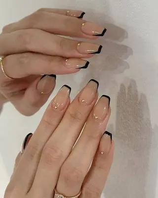 ネイル HerNails  Yokosukaのネイルデザイン