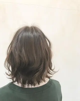ミディアム カラー 吉河 克則のヘアスタイル