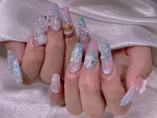 ネイル 長さ出し専門店 RIRIのネイルデザイン