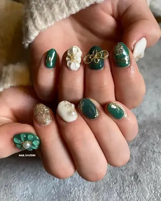 ネイル 3dパーツ/流行り 👧shushu❤️のネイルデザイン