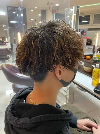 ショート カラー パーマ メンズ SHUN メンズパーマのヘアスタイル
