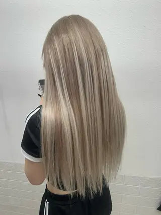 ダブルスキルエクステ /羽エクステ白石宇由のヘアスタイル