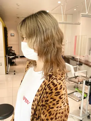 ミディアム カラー ウルフカット ハッシュカット/七海のヘアスタイル