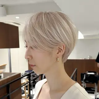 ショート カラー ショート特化✨ 津々美のヘアスタイル