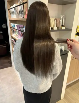 セミロング モテ髪‎🫧赤み消し カラー表参道きょうこのヘアスタイル