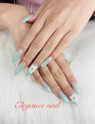 ネイル Elegance Nail本厚木店舗のネイルデザイン
