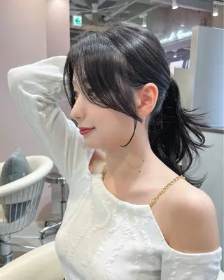 ロング カラー レイヤーカット、ボブ GLROWのヘアスタイル