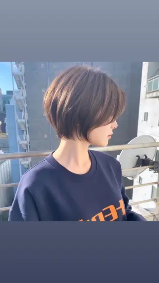 ショート カラー 縮毛矯正・似合わせ タナカ レイヤのヘアスタイル