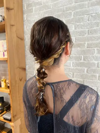 ロング ヘアアレンジ Topstylist YUKIのヘアスタイル