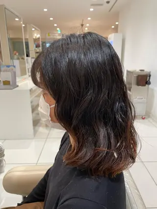 セミロング パーマ ユ カの眉毛・アイブロウイメージ