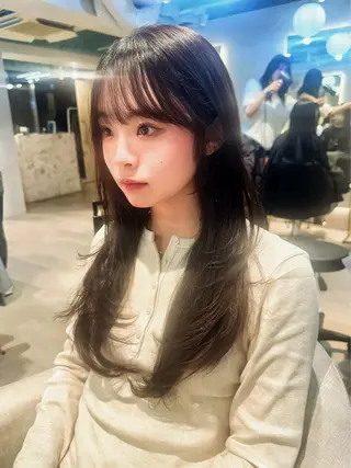 ロング レイヤー/顔周り 田山　穂波のヘアスタイル