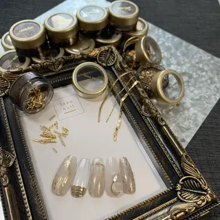 ネイル S. JEWELのネイルデザイン