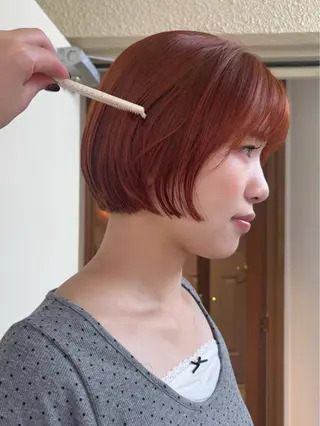 ショート カラー mei|顔まわり ×透明感カラーのヘアスタイル