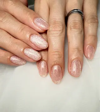 ネイル Blanc ブランのネイルデザイン