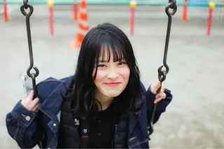 セミロング TAI透明カラー 柔らかい縮毛矯正のヘアスタイル