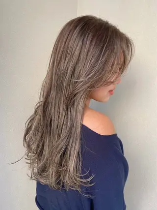 ロング カラー 増井 歩夢のヘアスタイル