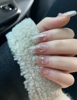 ネイル L.nail 【エル.ネイル】のネイルデザイン