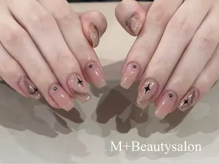 ネイル M+  Beauty Salonのネイルデザイン