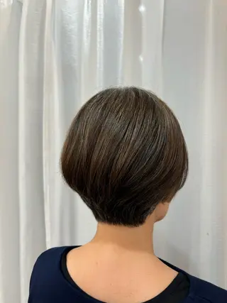 ショート 欠畑 瑠奈のヘアスタイル