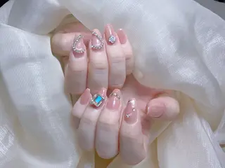 ネイル Lucky. Nail.Salonのネイルデザイン
