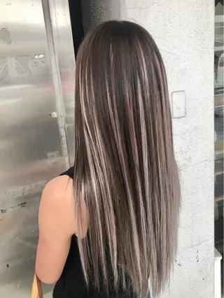 カラー ダブルスキルエクステ /羽エクステ白石宇由のヘアスタイル