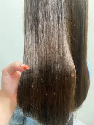 ロング ミディアムレイヤー/ 艶カラーNorikaのヘアスタイル