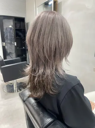 セミロング 柏 ウルフ/レイヤー 田中佐和🐺のヘアスタイル