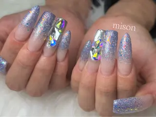 ネイル mison 安形友花のネイルデザイン
