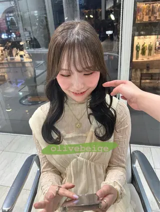ロング カラー ありむらもえ/ 透明感カラーのヘアスタイル