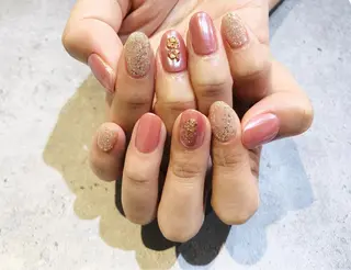 ネイル 舞田 苑香のネイルデザイン