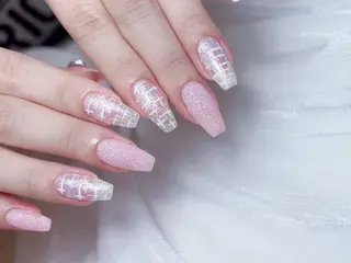 ネイル 🎀M nails✨ ビューティーのネイルデザイン