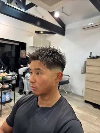 メンズ フェード/韓国 原宿❤️‍🔥レンのヘアスタイル